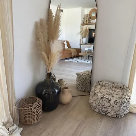 Junna Villa