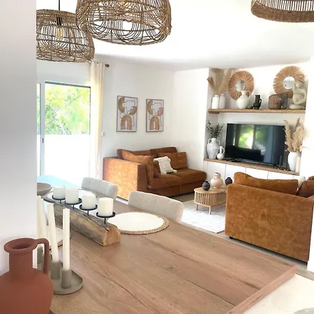 Junna Villa